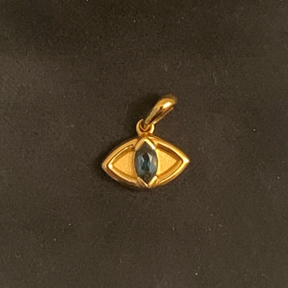 *RELIST* Edge of Ember Evil Eye Pendant - Picture 3 of 7